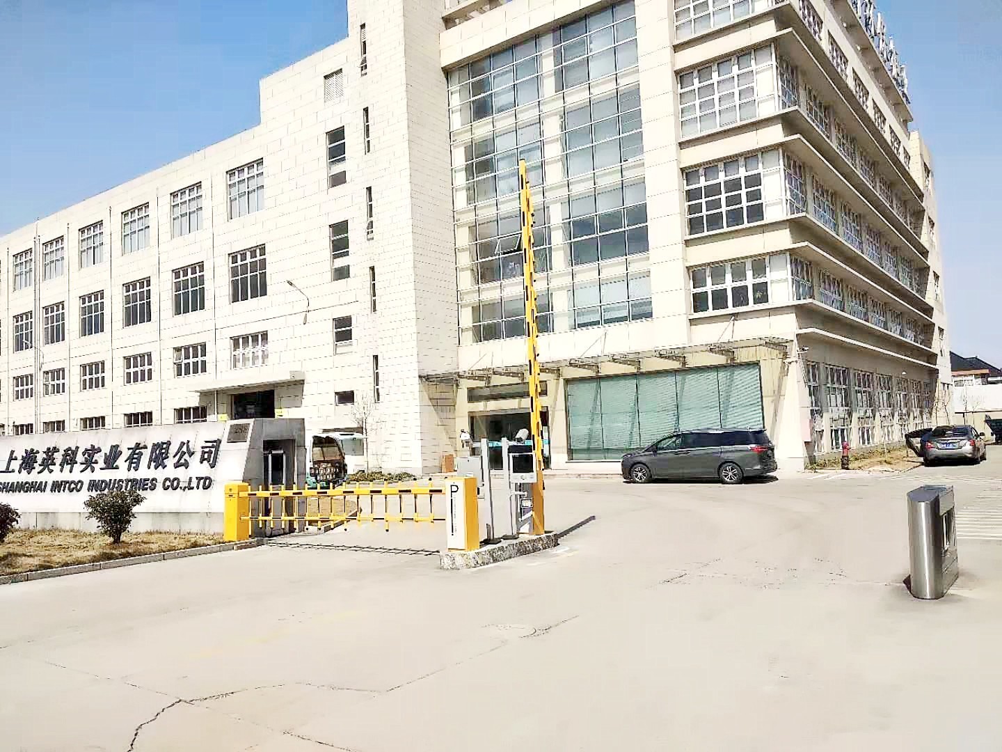 文章附图