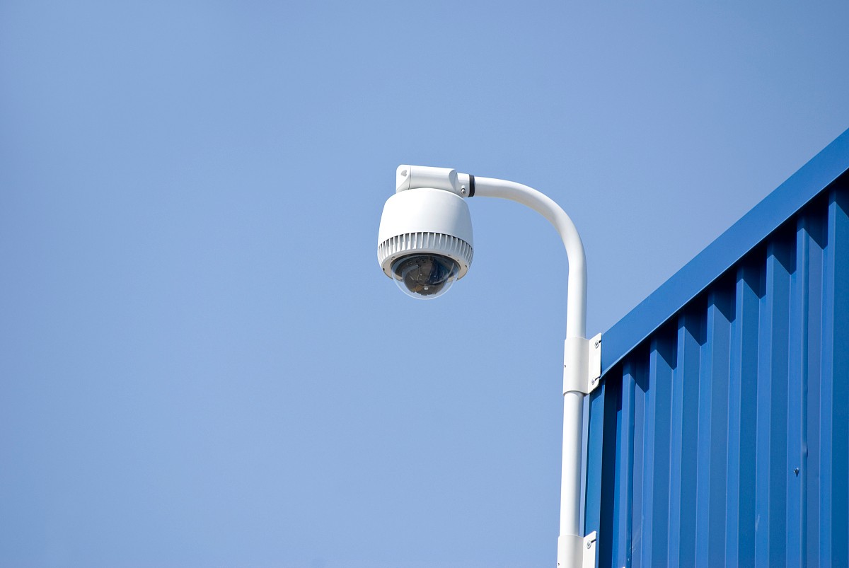 网络摄像机与模拟摄像机有何区别？