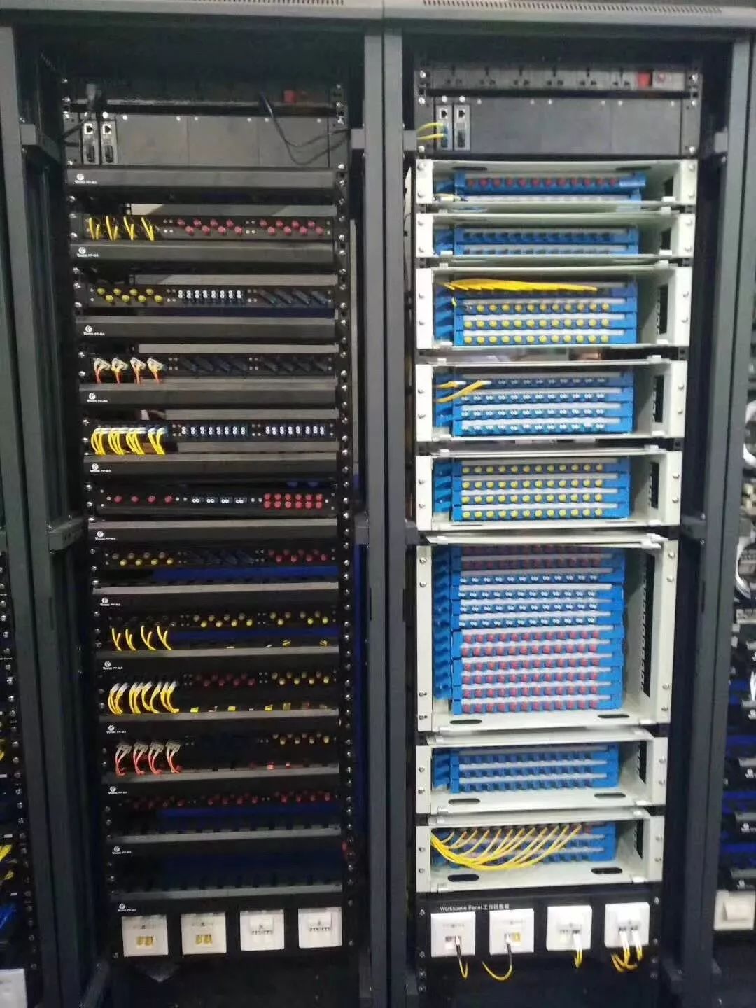 机柜杂乱无章怎么办？一文教你理出高大上的效果 