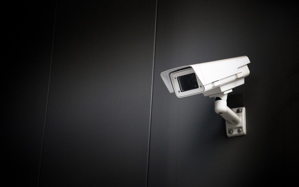 一套完整的视频监控包含哪些设备？