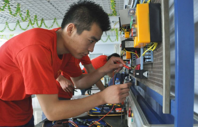 电线穿管，为什么越来越多师傅用这个而不用钢丝绳？