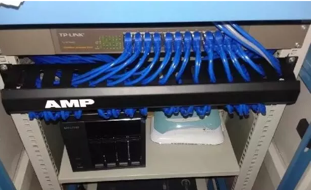 监控专用和传统交换机对比有什么区别？