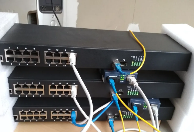 华为交换机的基础命令汇总，弱电人收藏备用！