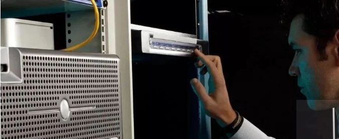 监控专用硬盘紫盘与普通硬盘的区别，到底怎么区分？