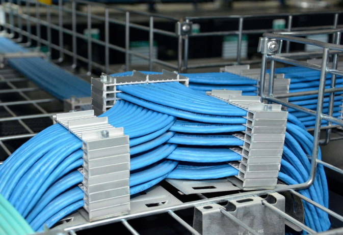 网络核心交换机和普通交换机有什么区别？