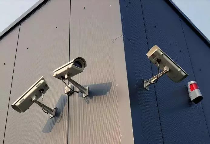 在安装监控前,你应该要考虑如何组网?(图1) 在安装监控前,你应该要考虑如何组网?(图1)