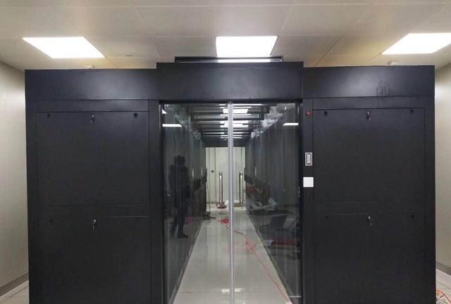 机柜在弱电中至关重要，如何选择机柜，应该具备哪些因素