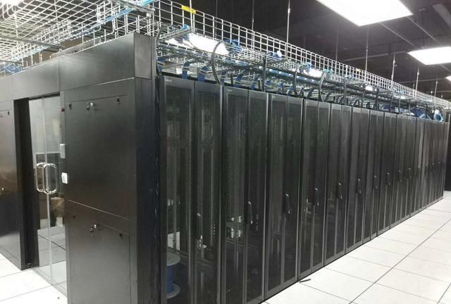 机柜在弱电中至关重要，如何选择机柜，应该具备哪些因素