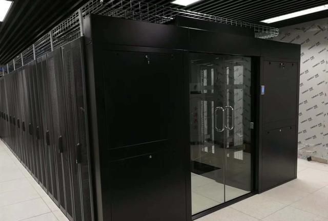 机柜在弱电中至关重要，如何选择机柜，应该具备哪些因素