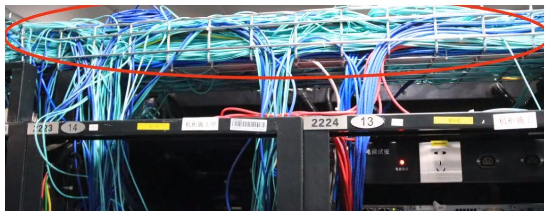 美观的机房布线是如何来完成的？