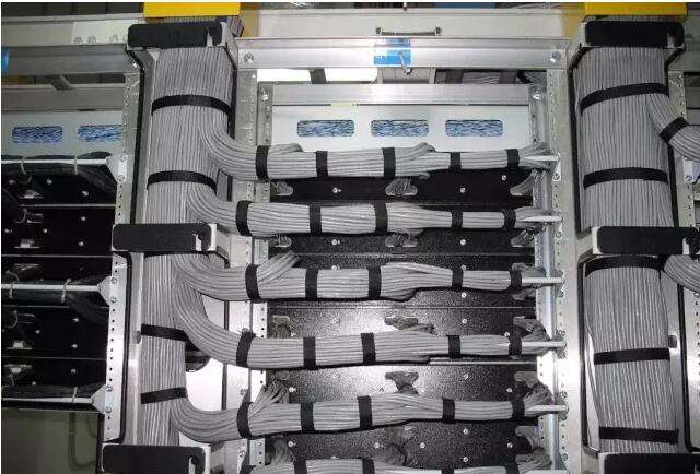 谈谈监控专用和传统交换机有哪些不同?(图2) 谈谈监控专用和传统交换机有哪些不同?(图2)