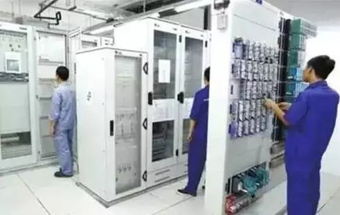 怎样才可以更好地进行网络综合机房布线!(图6) 怎样才可以更好地进行网络综合机房布线!(图6)