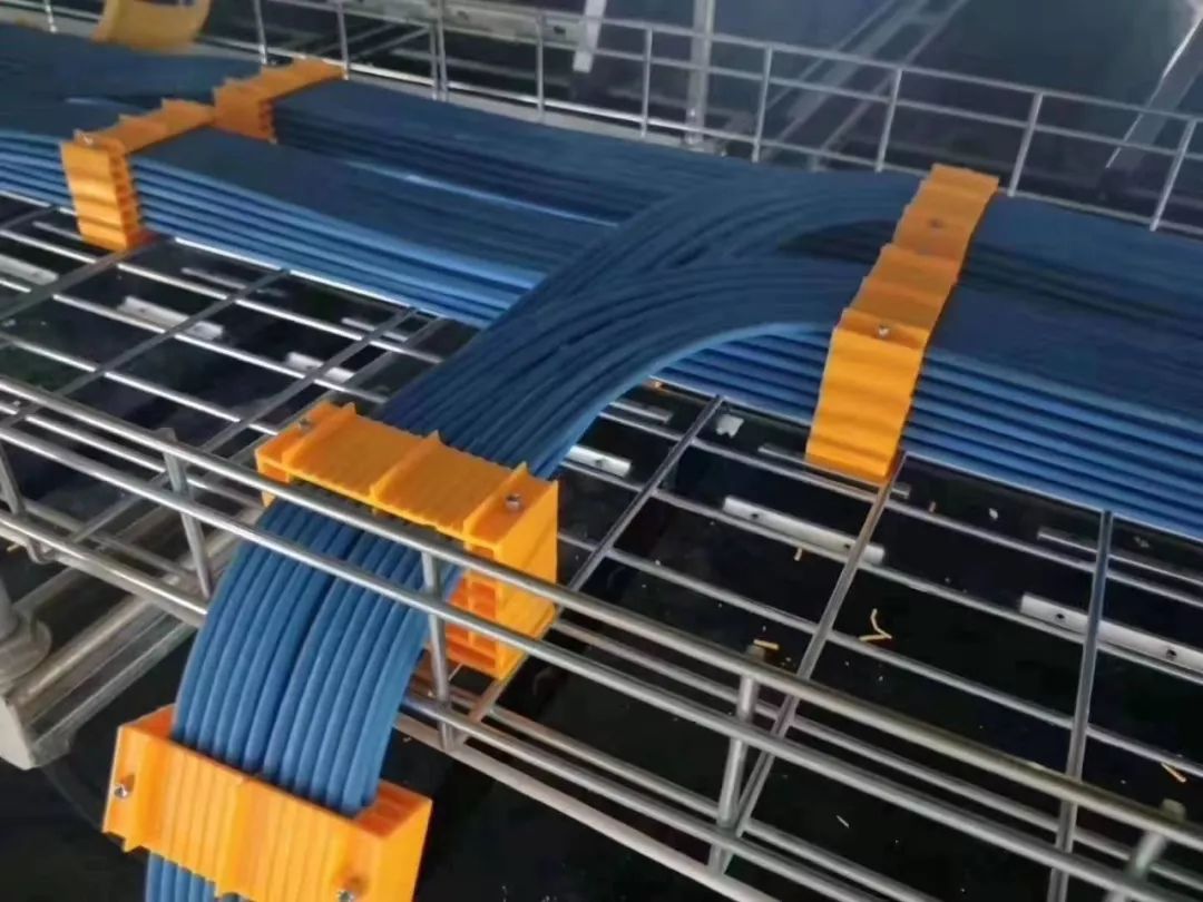 一组高端大气整齐的综合布线会是什么样的？(图16)