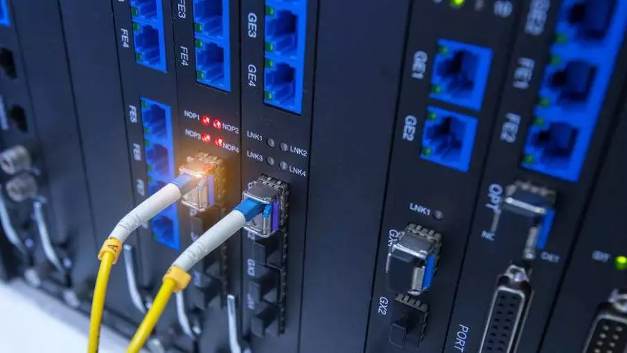 一个交换机能带动多少个网络监控摄像头?(图2) 一个交换机能带动多少个网络监控摄像头?(图2)