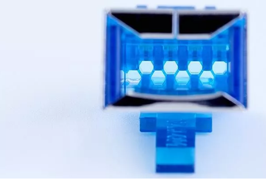 8芯网线双绞线中哪几根线是有用的?(图7) 8芯网线双绞线中哪几根线是有用的?(图7)