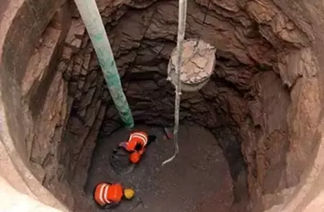 工程行业最危险工种排行榜,他们是祖国建设最可爱的人!(图7) 工程行业最危险工种排行榜,他们是祖国建设最可爱的人!(图7)