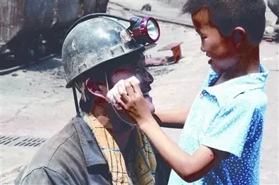 工程行业最危险工种排行榜,他们是祖国建设最可爱的人!(图18) 工程行业最危险工种排行榜,他们是祖国建设最可爱的人!(图18)