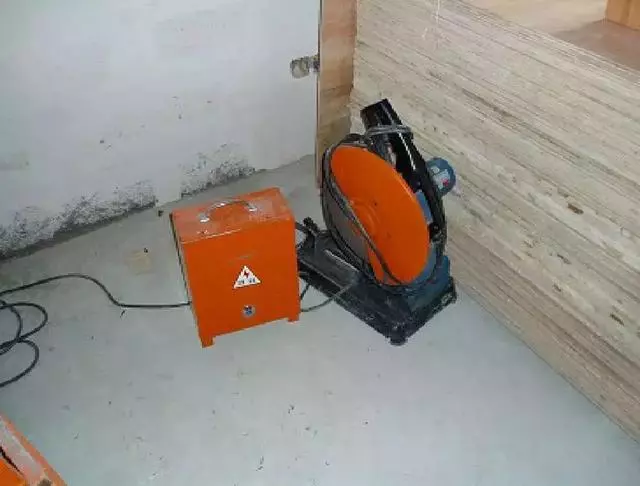 最全的施工现场临时用电,配电箱、电缆、照明、临电安全管理方案(图7) 最全的施工现场临时用电,配电箱、电缆、照明、临电安全管理方案(图7)