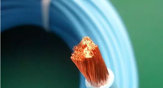 5平方电线相当于两根2.5平线缆拧在一起吗？(图1)