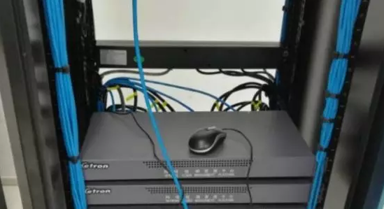 超大型网络监控系统,最简单的解码上墙方式(图1) 超大型网络监控系统,最简单的解码上墙方式(图1)
