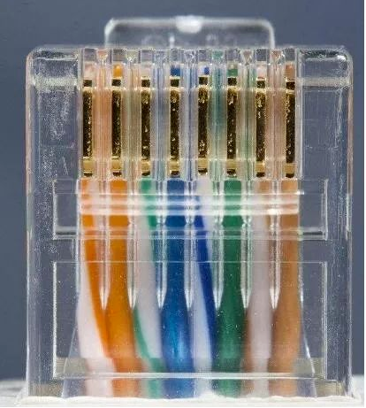 水晶头网线八芯线中每根线分别代表什么意思？(图4)