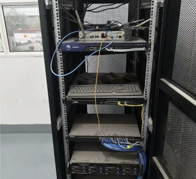 怎么选大型监控摄像机500路交换机?(图2) 怎么选大型监控摄像机500路交换机?(图2)
