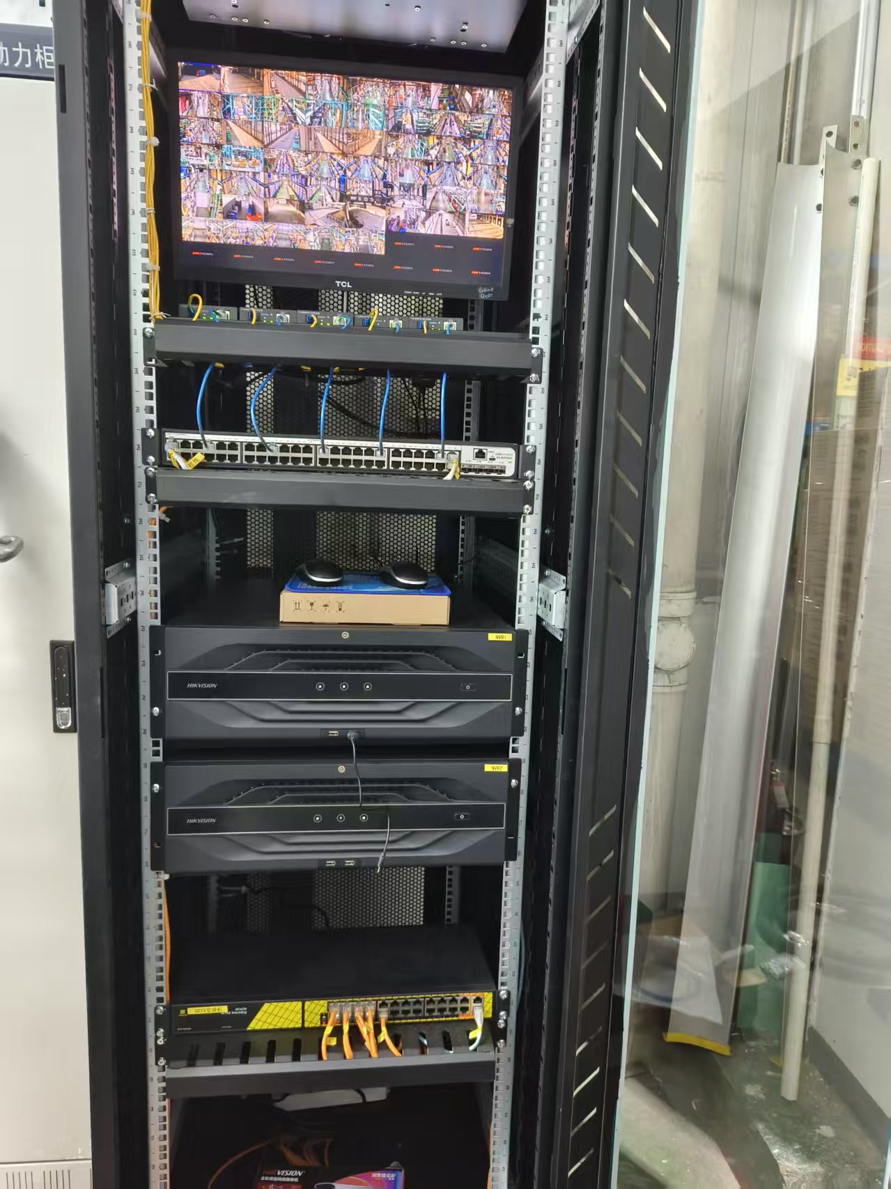 上海松江统一物流1号库128路《高清全彩监控系统》竣工(图8)